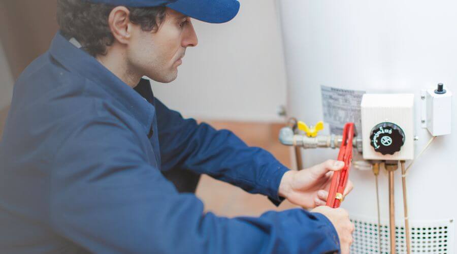 Local water heater installation in Pearson, GA